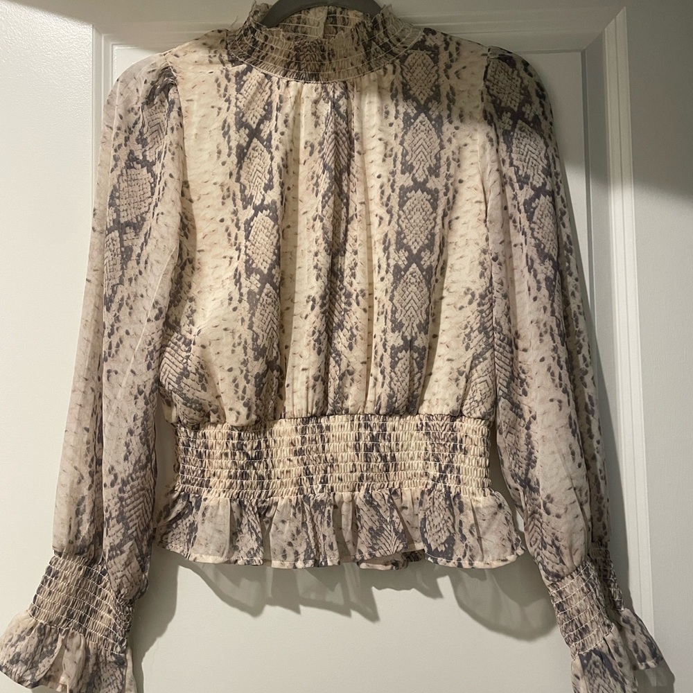 Long sleeve snake skin print blouse